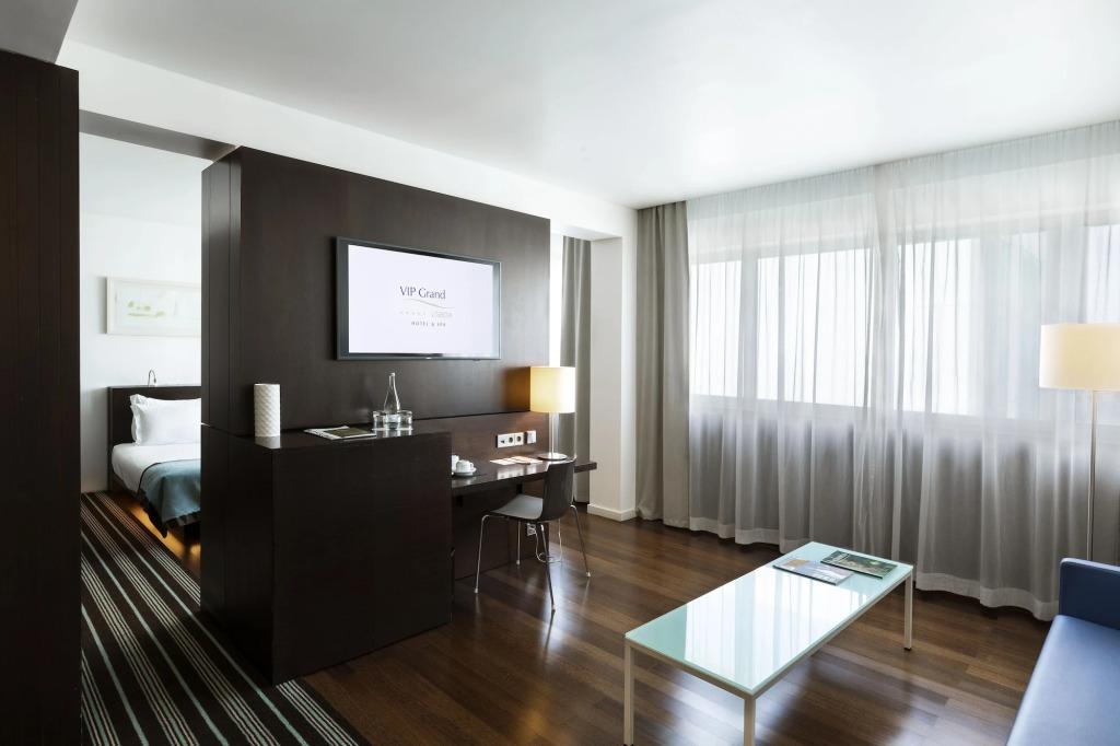 hotel image 11