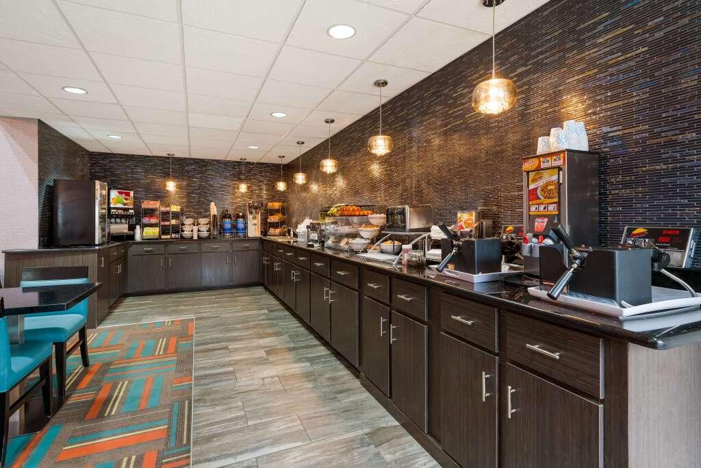 hotel image 13