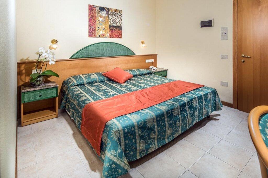 hotel image 32