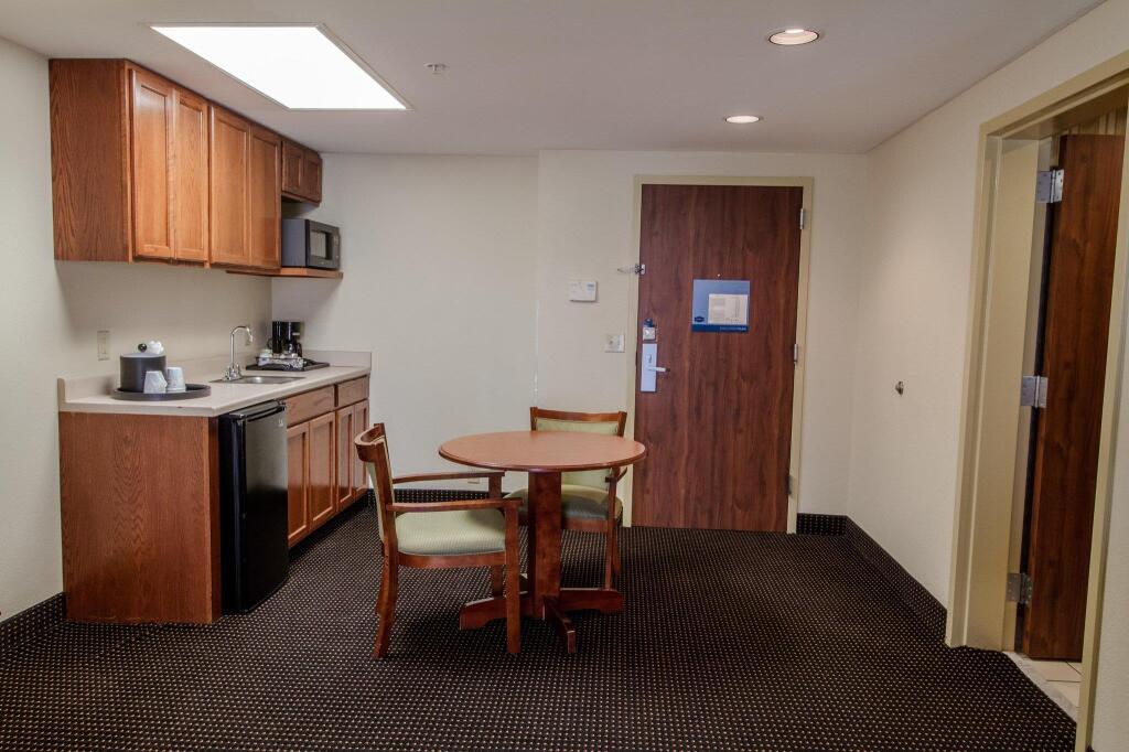 hotel image 9