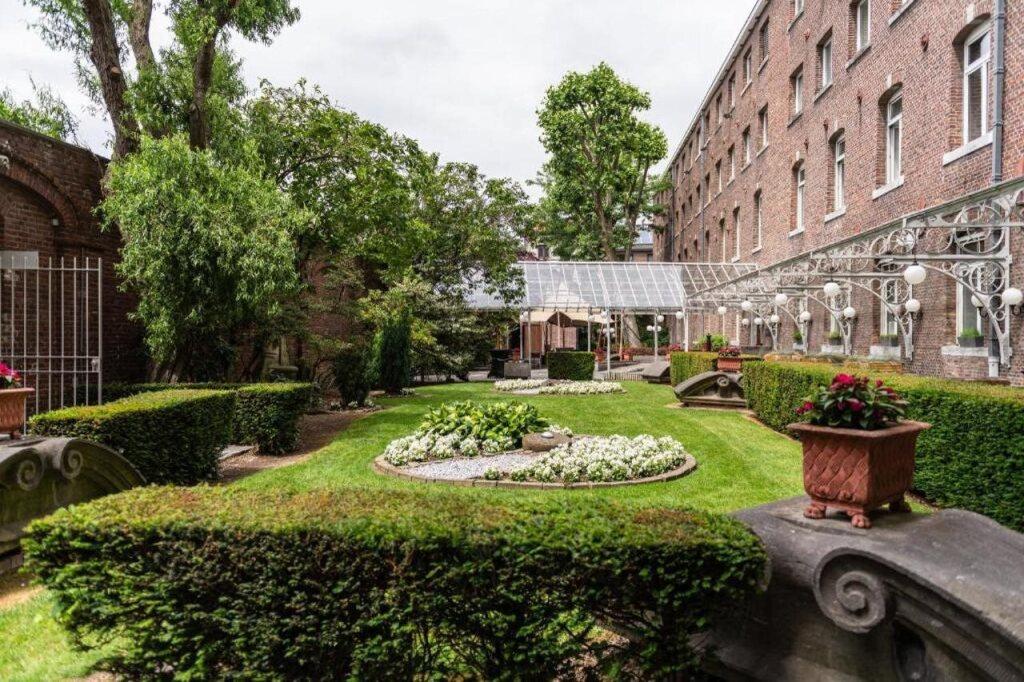 hotel image 38