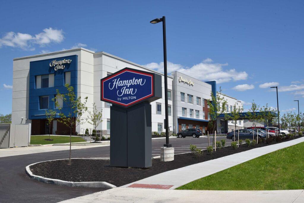 hotel image 10
