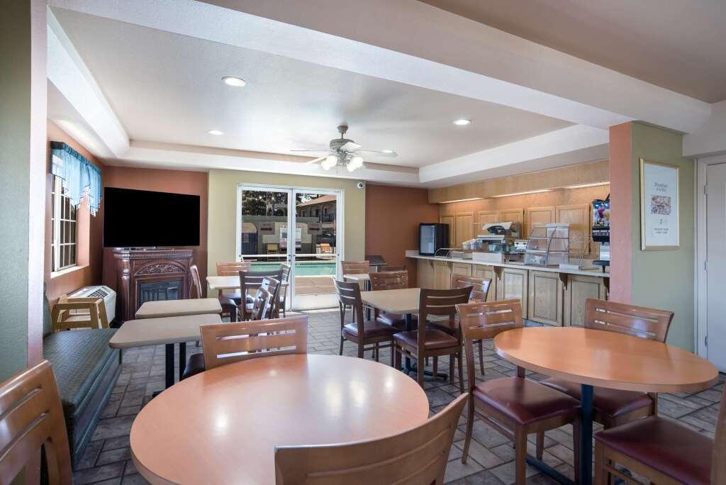 hotel image 11