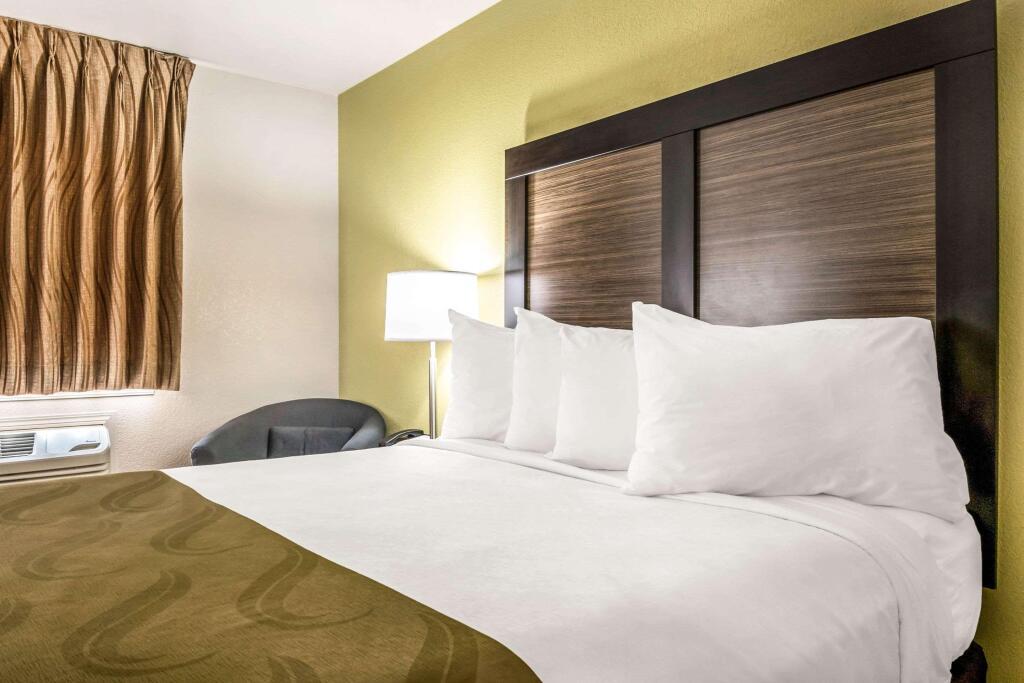 hotel image 18