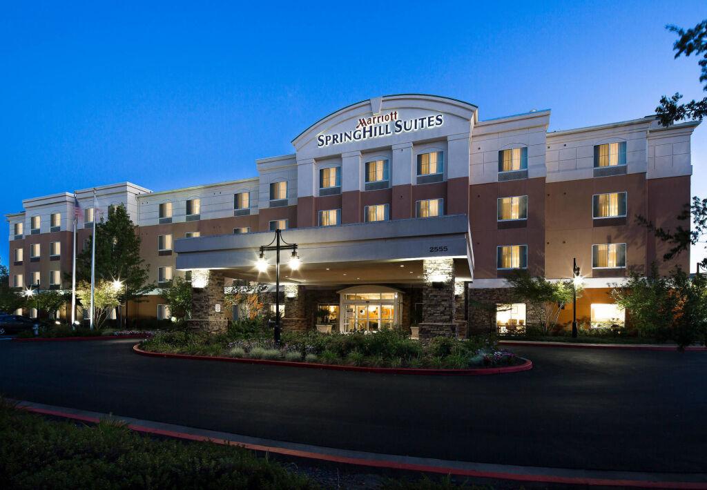 hotel image 18