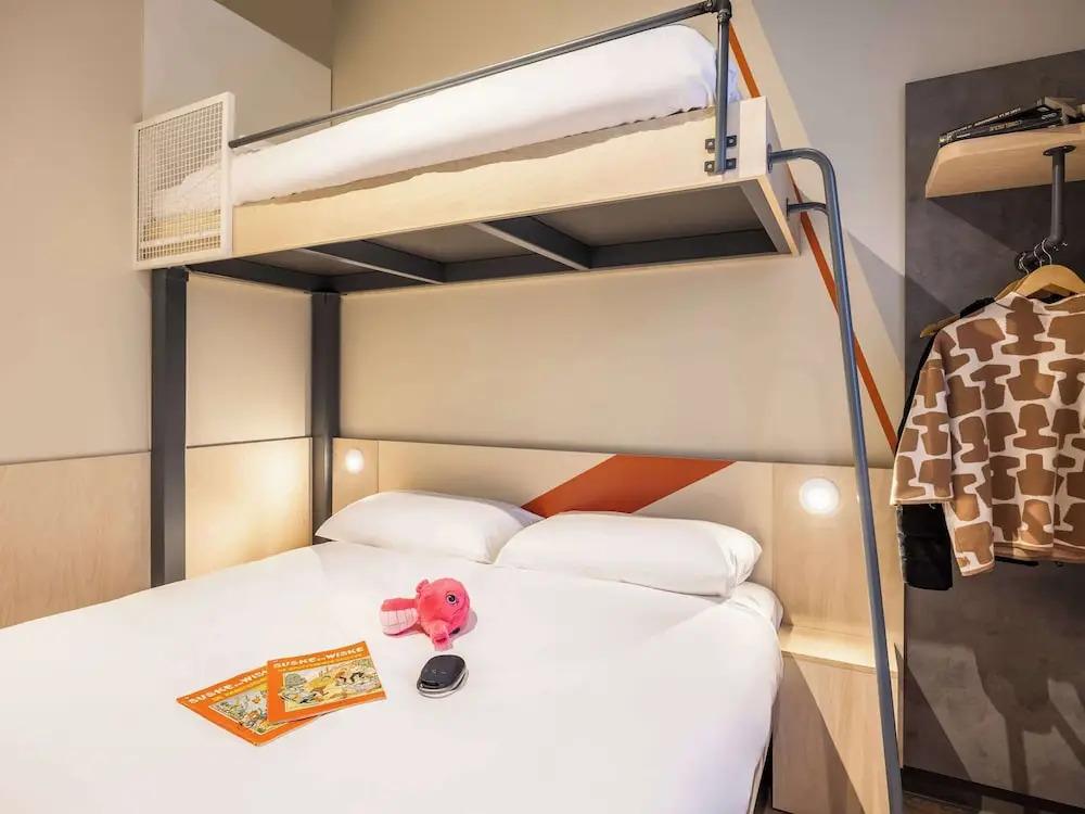 hotel image 11
