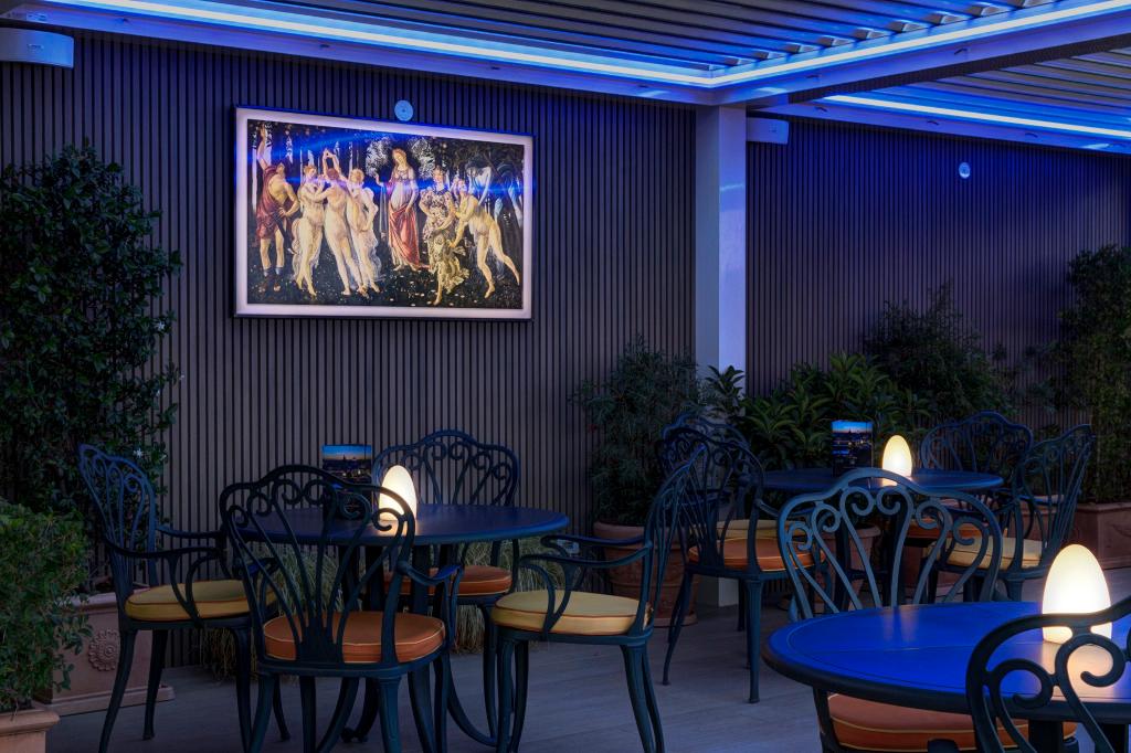 hotel image 9