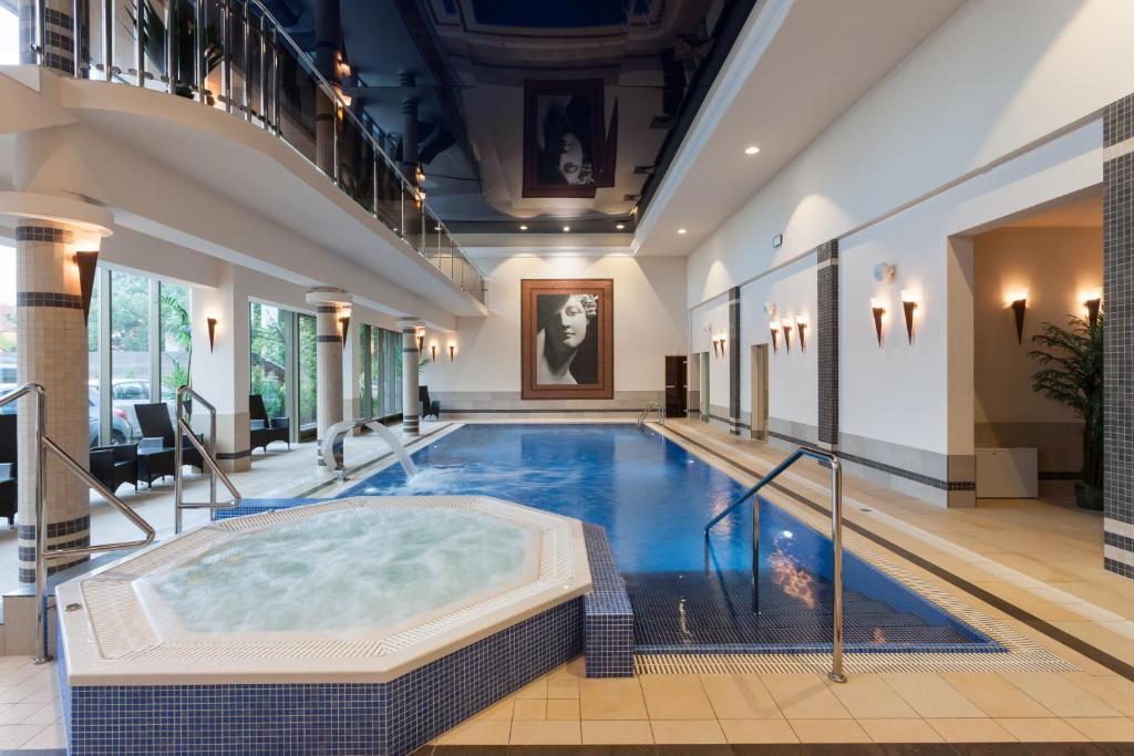 hotel image 35