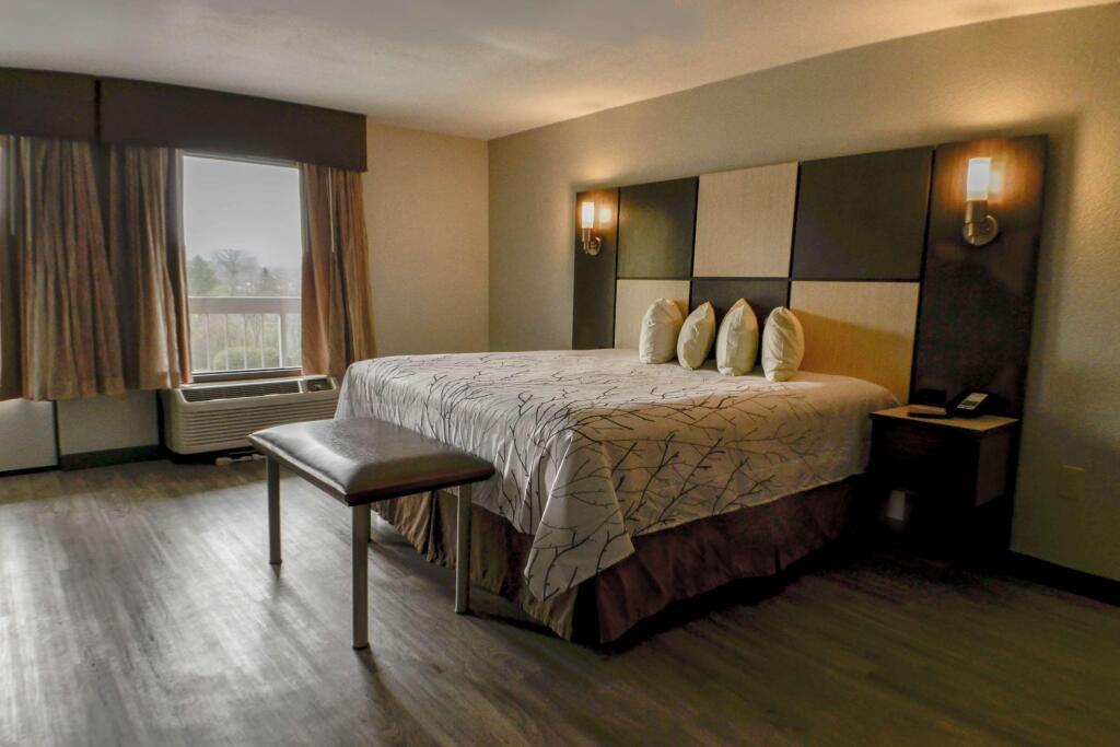 hotel image 8