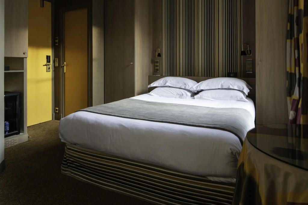 hotel image 10