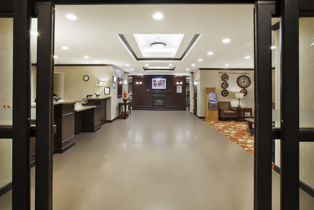 hotel image 10