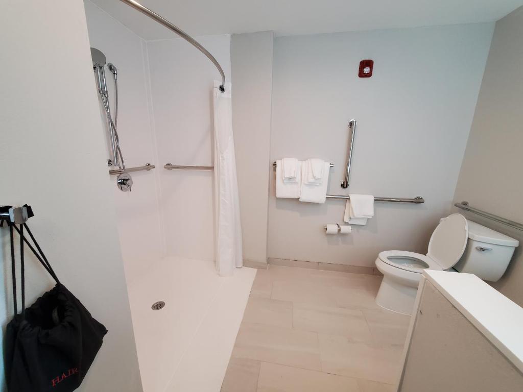 hotel image 13