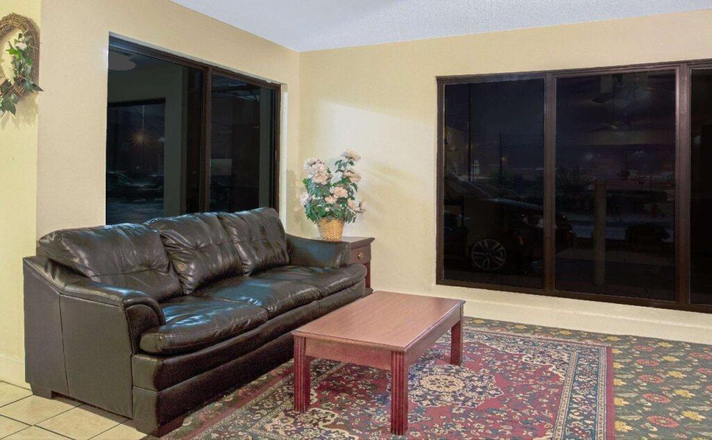 hotel image 12