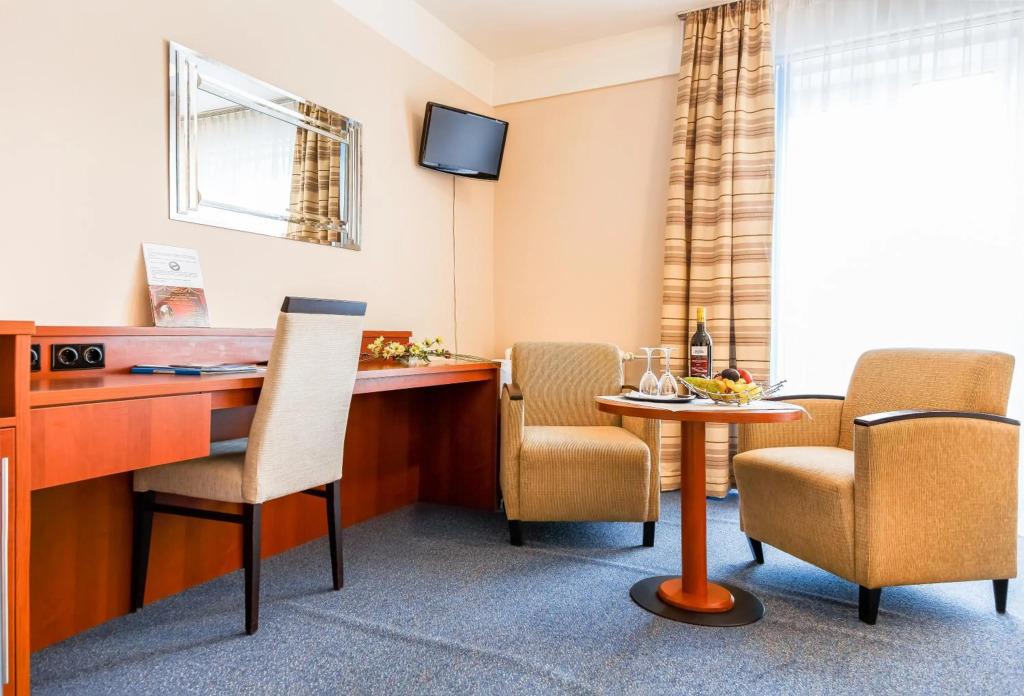 hotel image 13