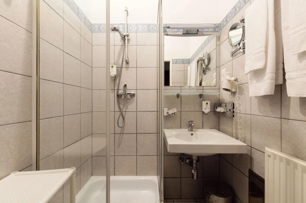 hotel image 16