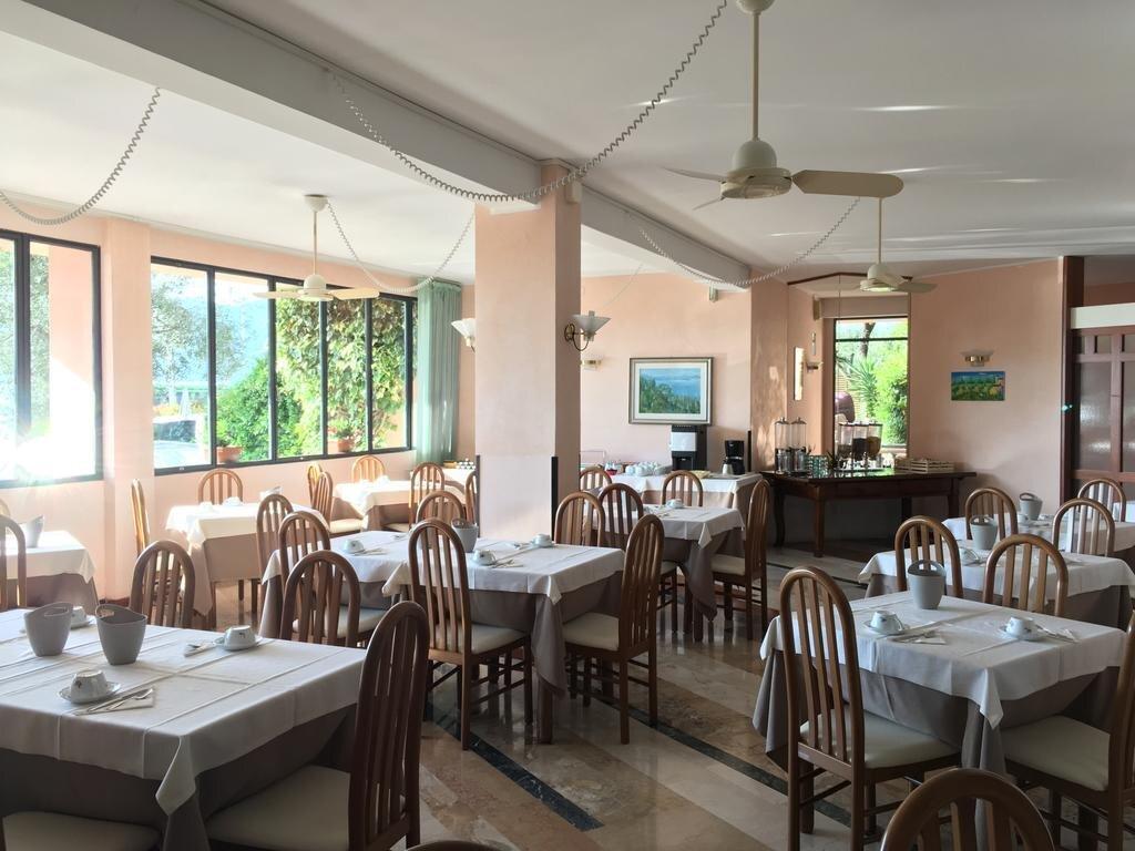 hotel image 13