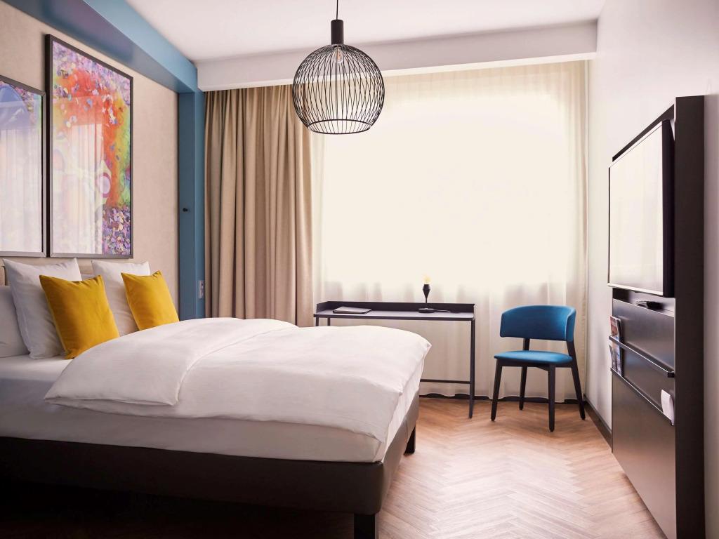 hotel image 35