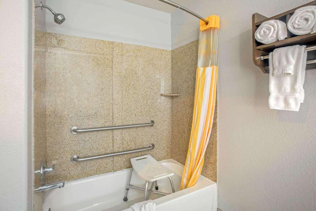 hotel image 11
