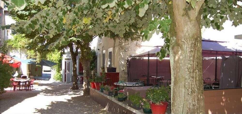 hotel image 10