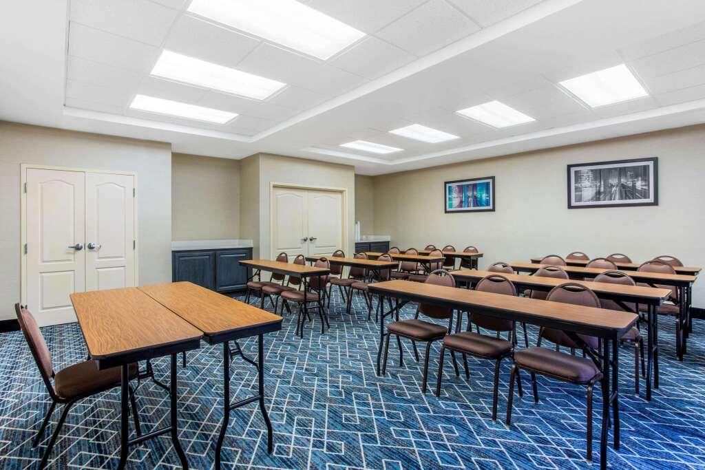 hotel image 9
