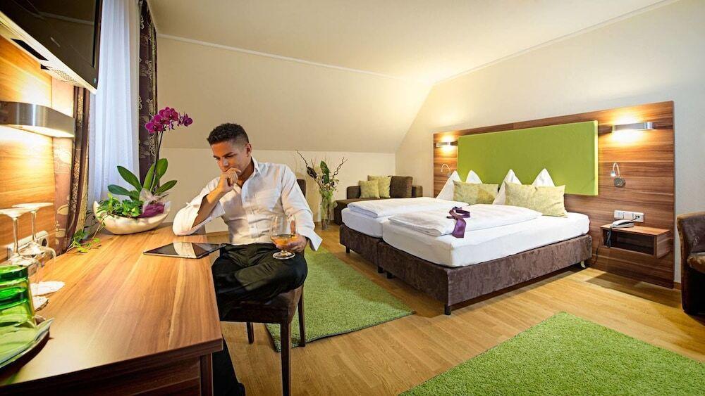 hotel image 10