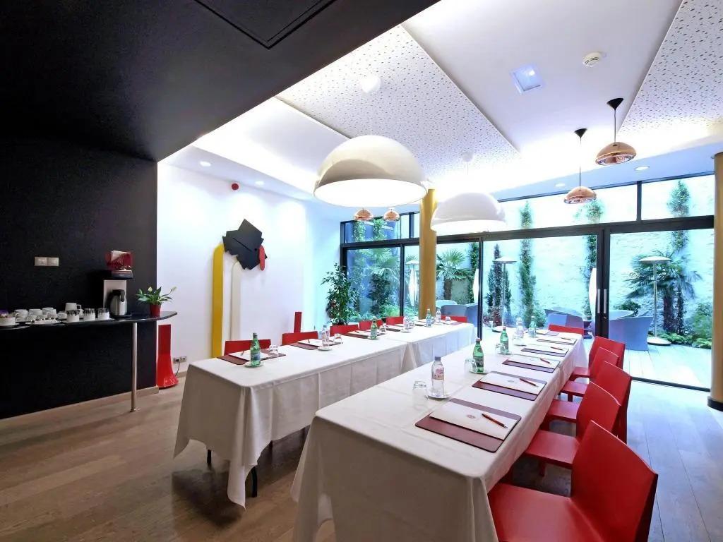 hotel image 16