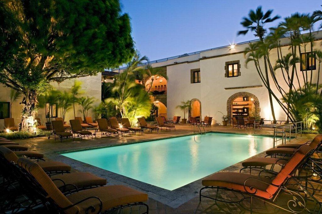 hotel image 11