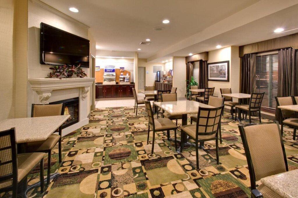 hotel image 10