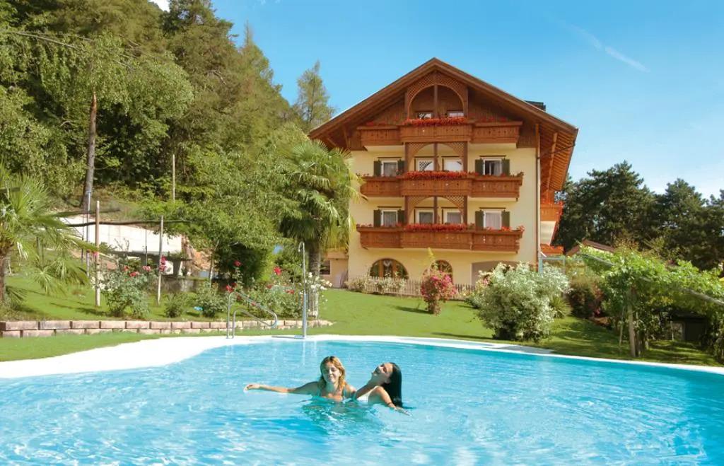 hotel image 16