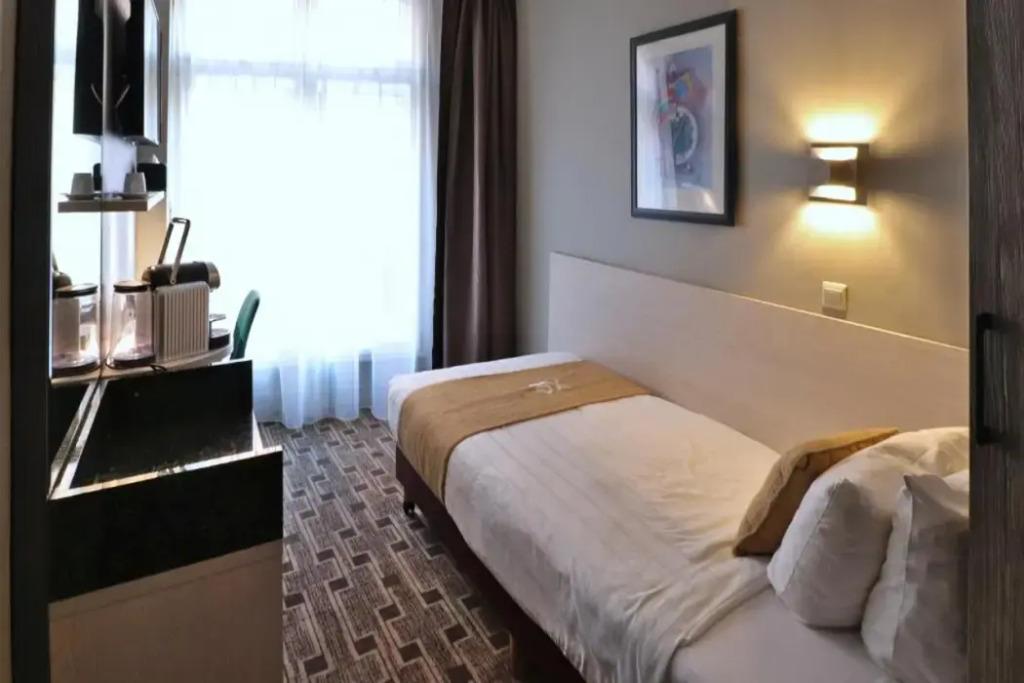 hotel image 24