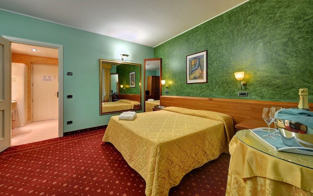 hotel image 13