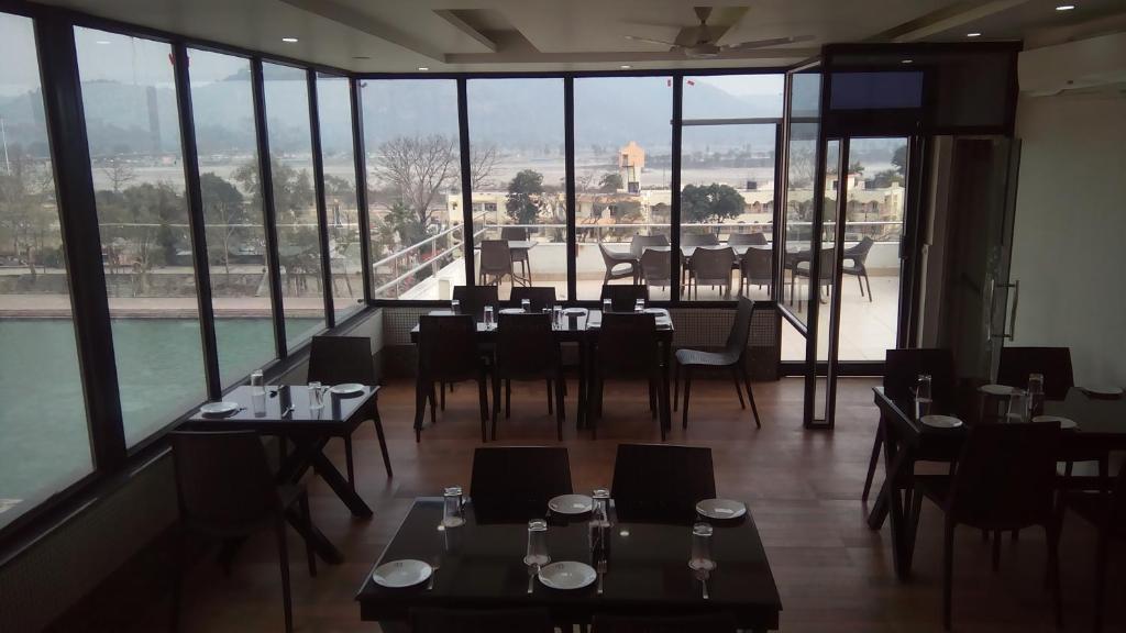 hotel image 8