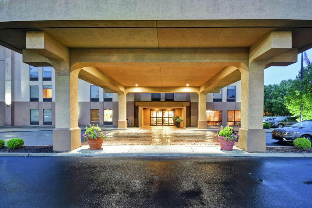hotel image 16