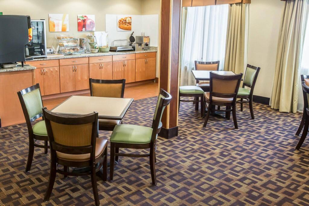 hotel image 18
