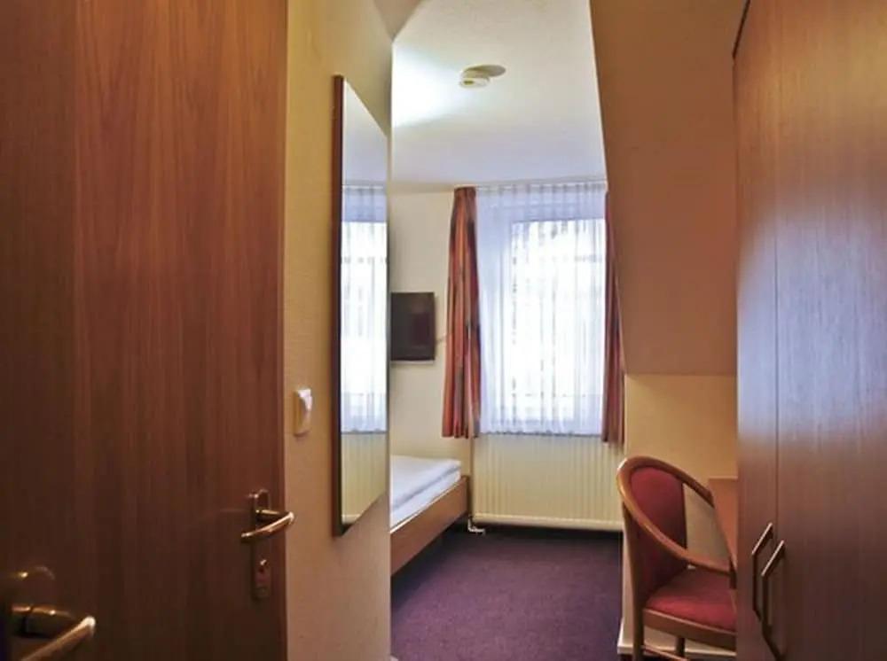 hotel image 13