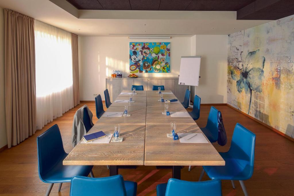 hotel image 9