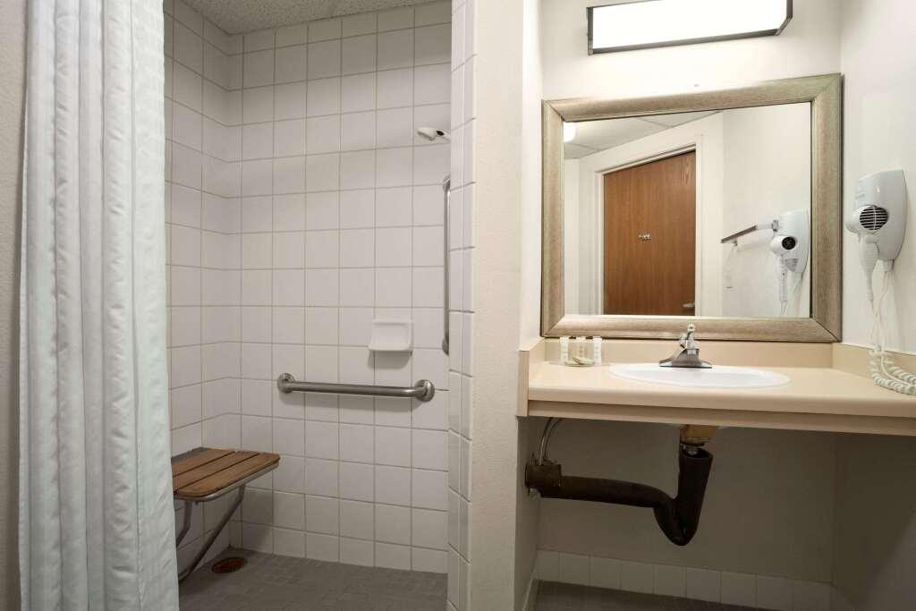 hotel image 10