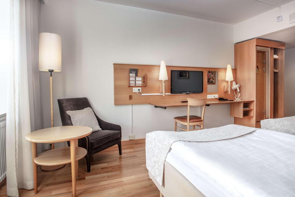 hotel image 72