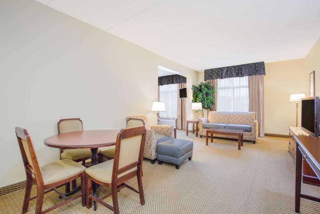hotel image 13