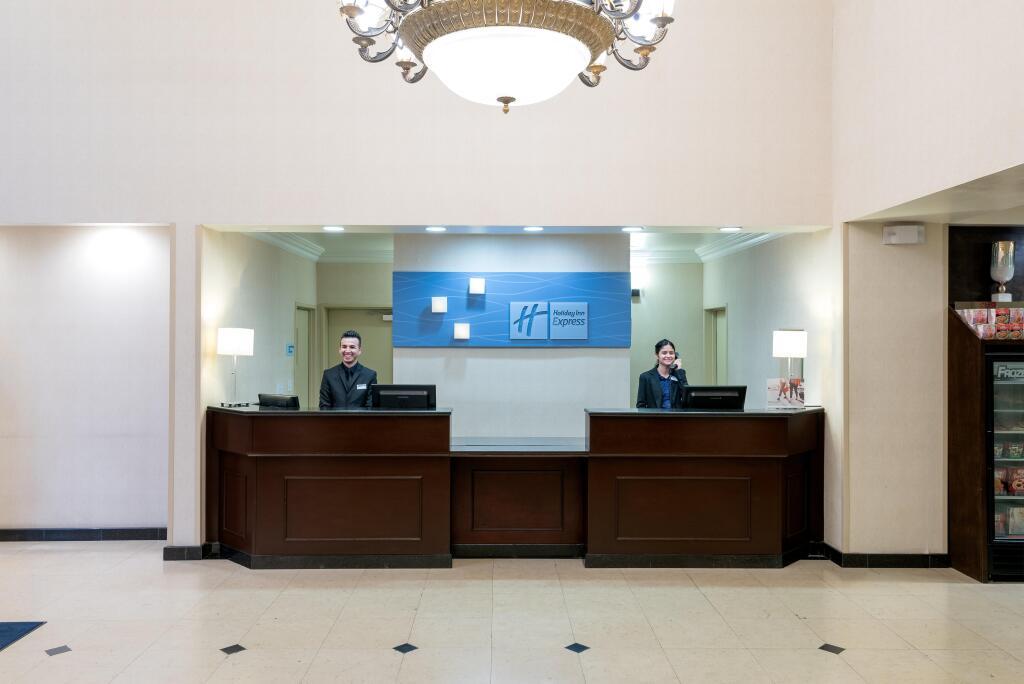 hotel image 13