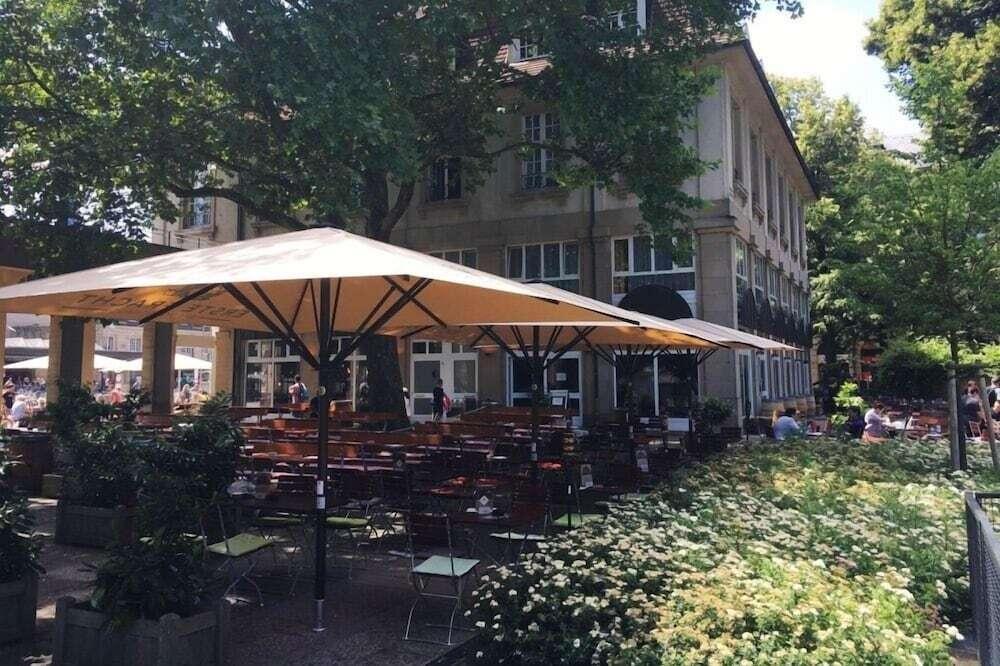 hotel image 9