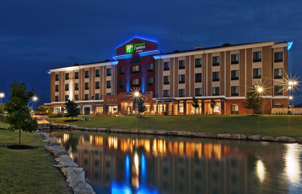 hotel image 10