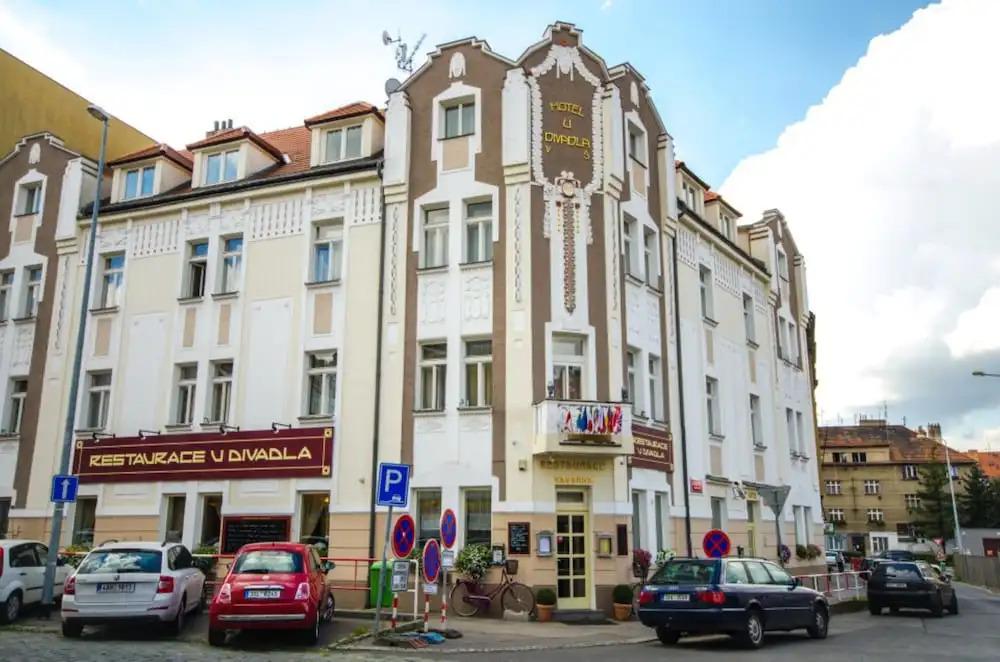 hotel