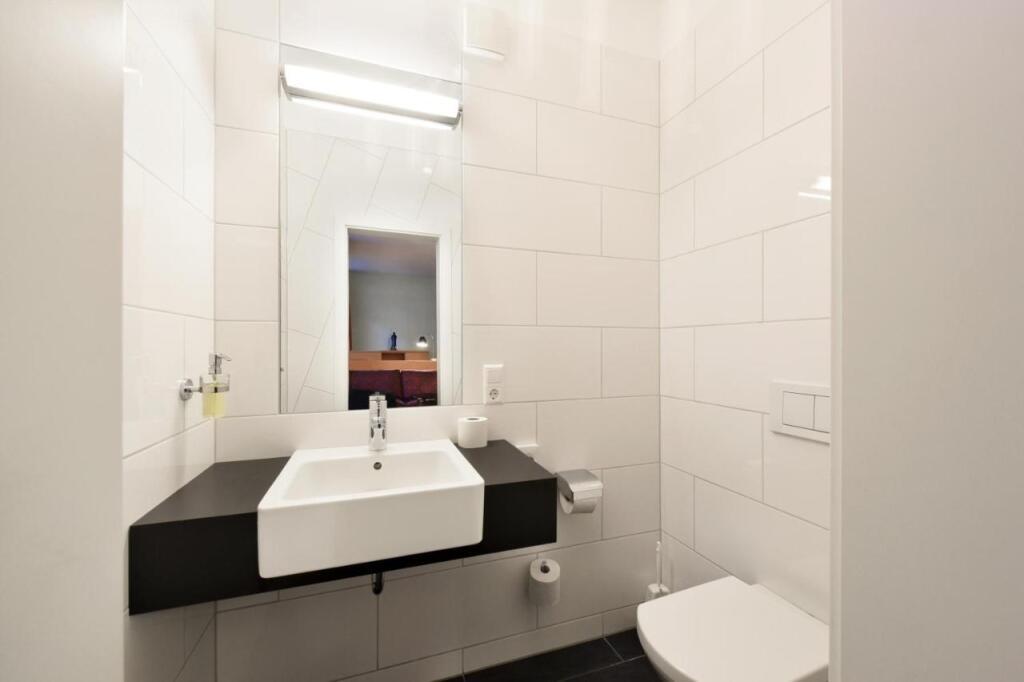 hotel image 13
