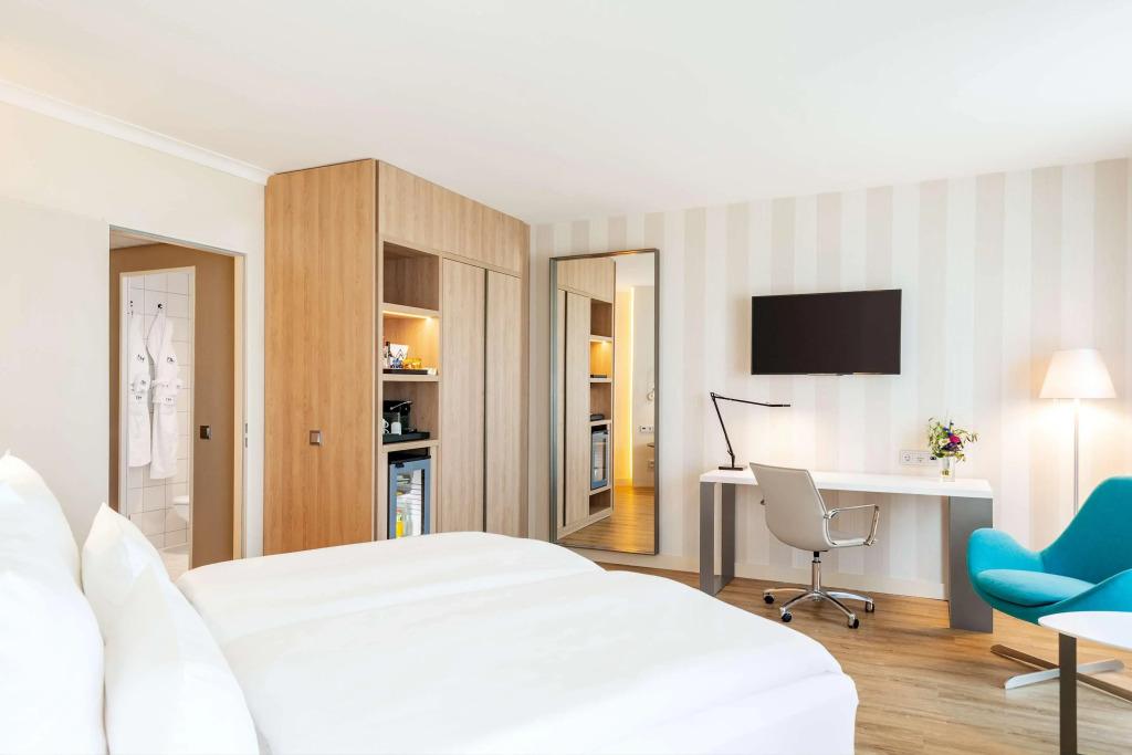 hotel image 16