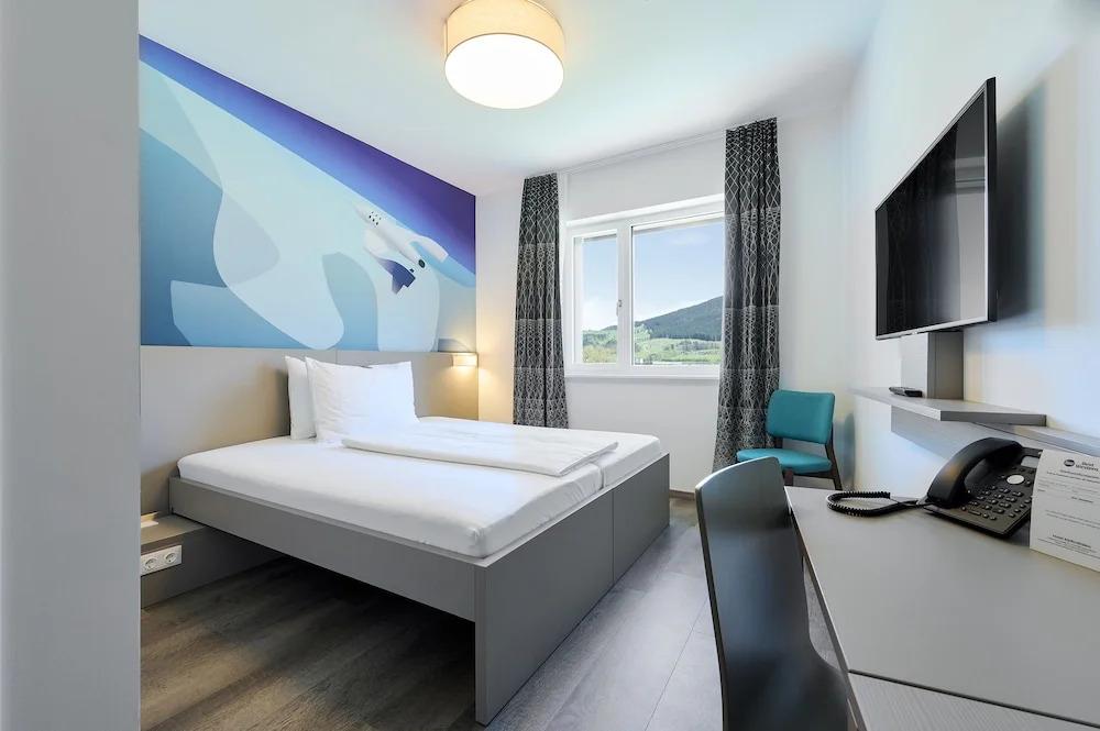 hotel image 16