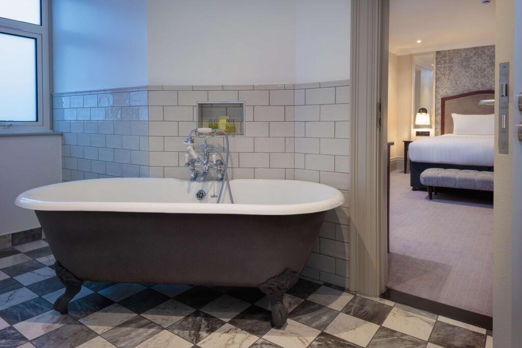 hotel image 10
