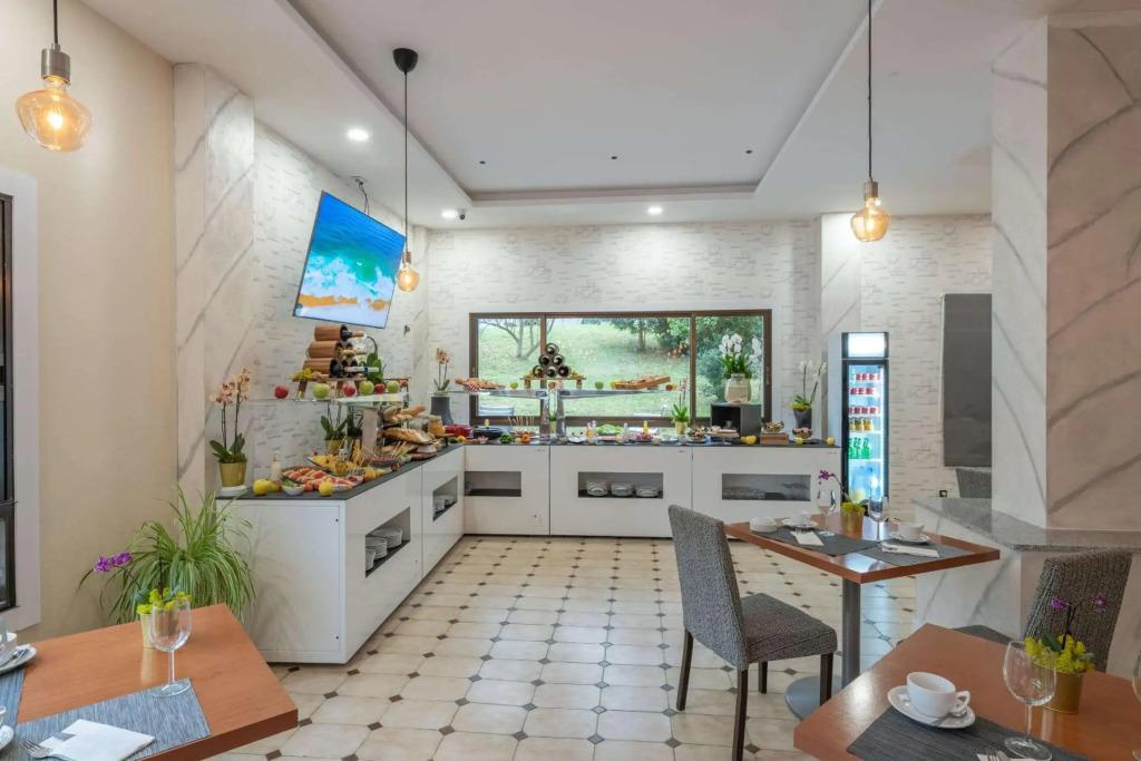 hotel image 24