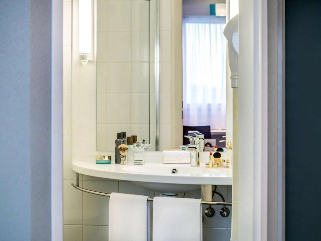 hotel image 13