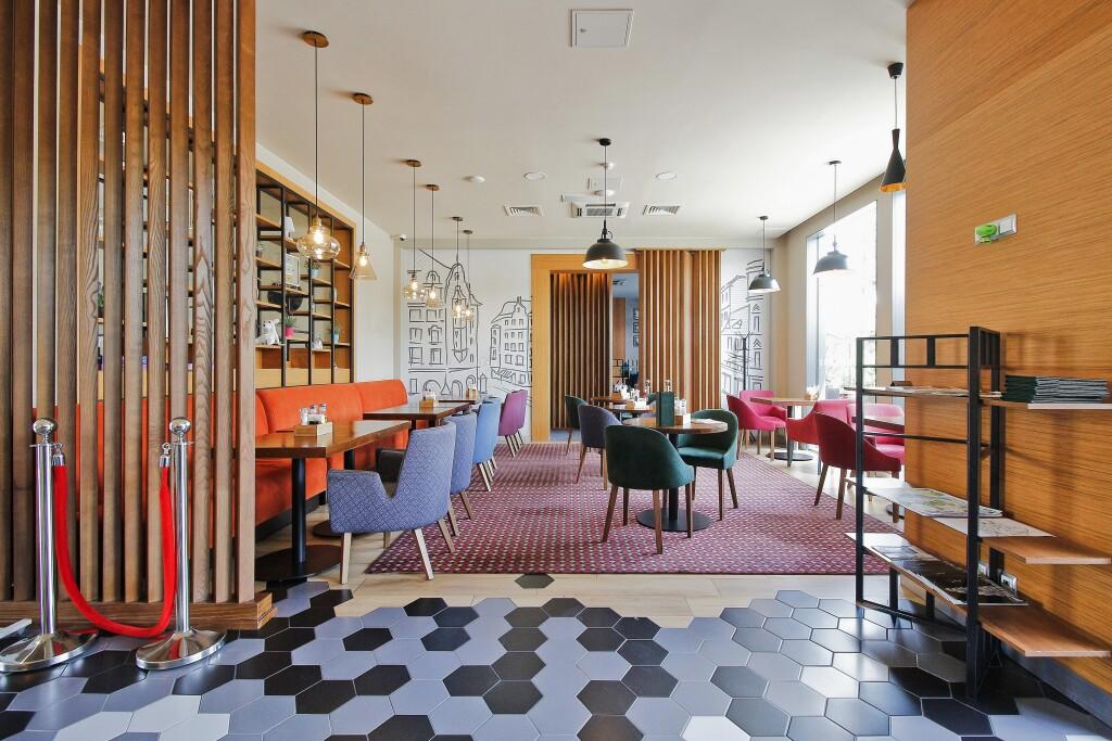 hotel image 16